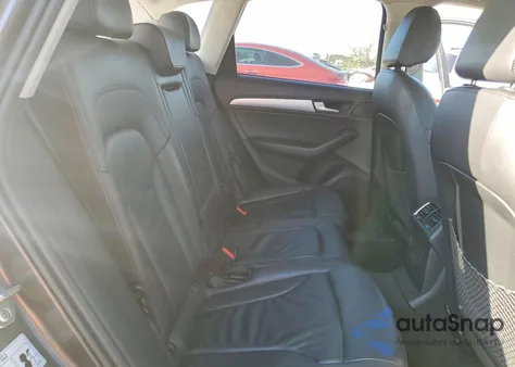 2017 Audi Q5 Premium z USA, uszkodzony, nr VIN WA1C2AFP6HA065341